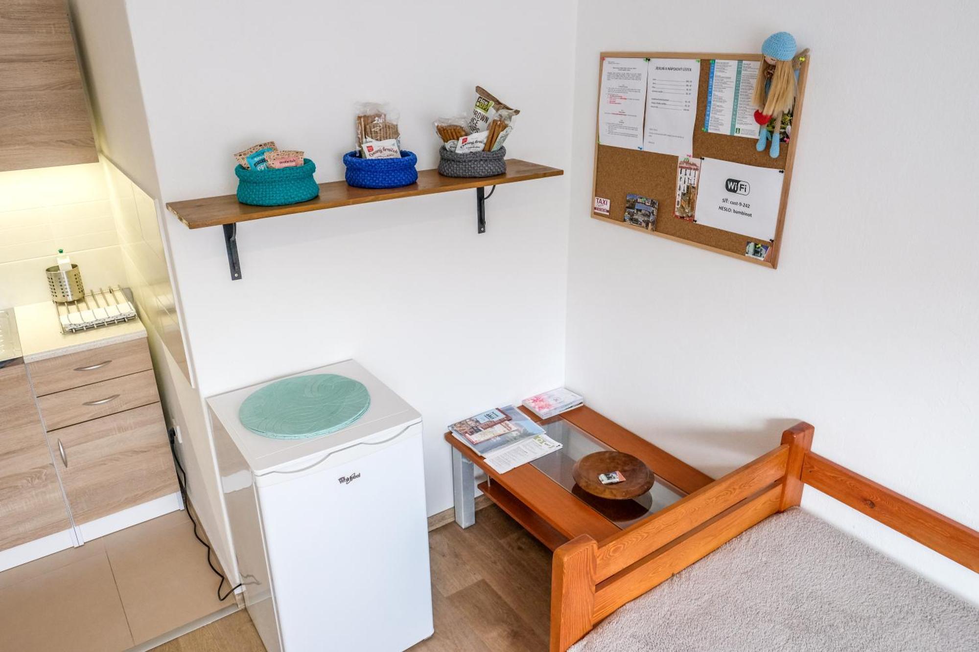 Alice Apartment *